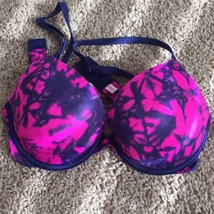 VS PINK Wear Everywhere Push-Up Bra